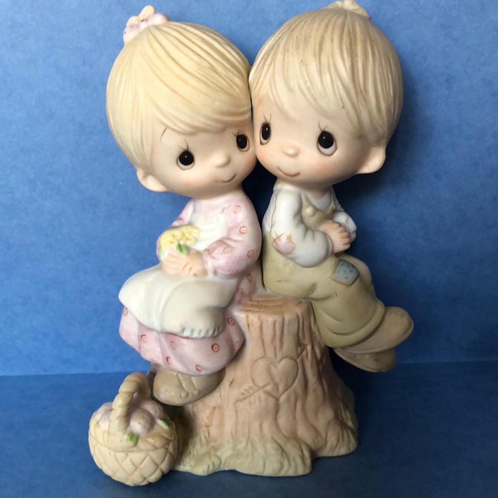 Precious Moments figurine